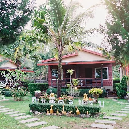 Siray Green Resort Phuket Esterno foto